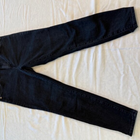 Gap-Black Size 6/28 Short Universal Legging - Picture 3 of 5